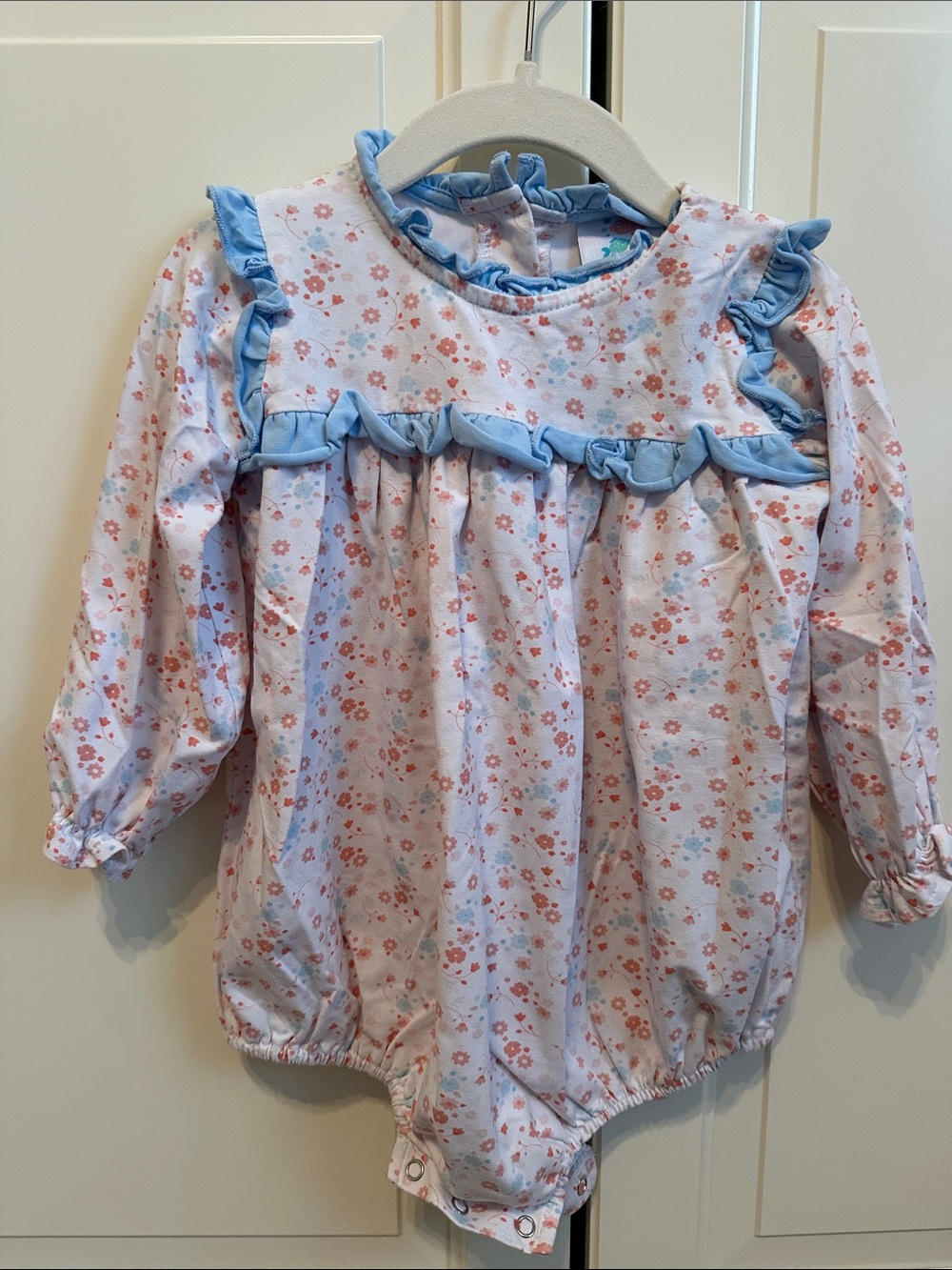 2T Baby Girl Long-Sleeve Floral Ruffle Romper in Light Pink and Blue